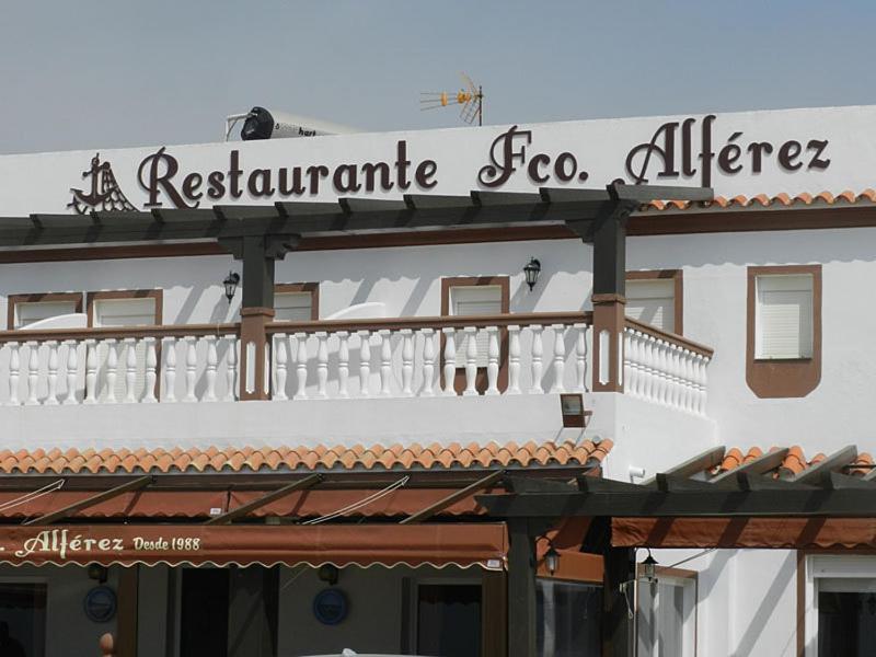 וחר דה לה פרונטרה Hostal El Alferez מראה חיצוני תמונה